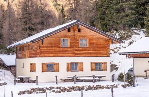Untertauern Ski Chalet | Chalet Neuhofalm Obertauern mit Sauna und Hobbyraum