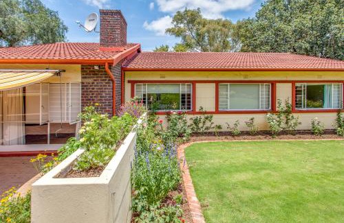 Greater Johannesburg Metropolitan Area Ski Chalet | Chalet no.1 Primula