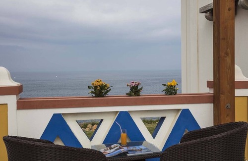 Azenhas do Mar Ski Chalet | Chalet O Amorzinho - Azenhas do Mar (ocean view)