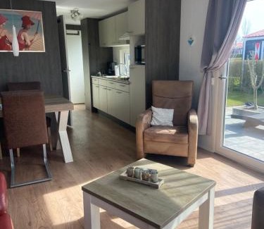 Serooskerke Apartment | Chalet Oceanside Zeeland