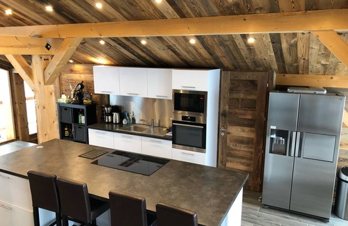 Crest-Voland Ski Chalet | CHALET ON THE SLOPES AT THE DEPARTURE OF THE TELES. LA LOGERE, SWIMMING POOL, SAUNA, JACUZZI