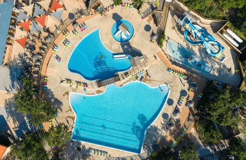 Argeles-sur-Mer Ski Chalet | Chalet - Parc aquatique - eeecbe