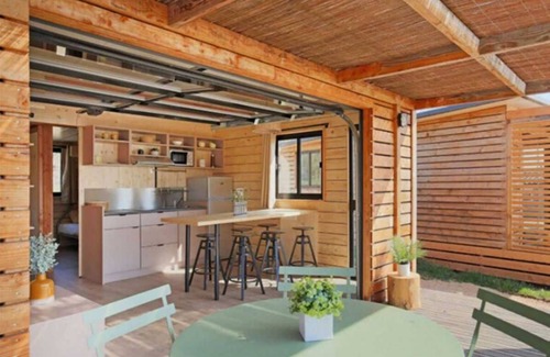 Saint-Jean-de-Monts Ski Chalet | Chalet - Parc aquatique - ccaghfb
