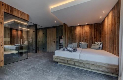 Sankt Anton am Arlberg Ski Chalet | Chalet Pfarriweg Modern luxury