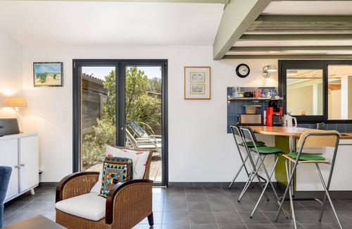 Hourtin House | Chalet 'Piqueyrot' in Nature Reserve Area with 2 Terraces