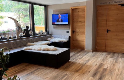Alba Hotel | Chalet Queen