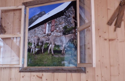 Huez-en-Oisans Ski Chalet | Chalet rental 12 people
