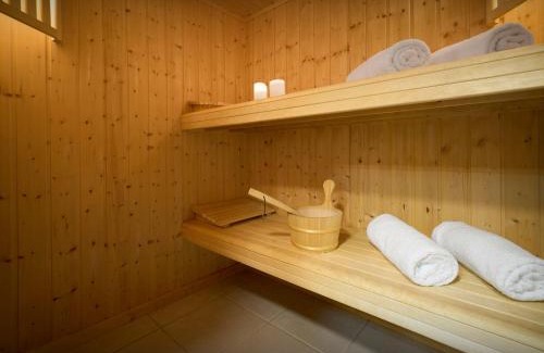 Saint-Jean-dʼAulps Ski Chalet | Chalet Roche de Pierre - OVO Network