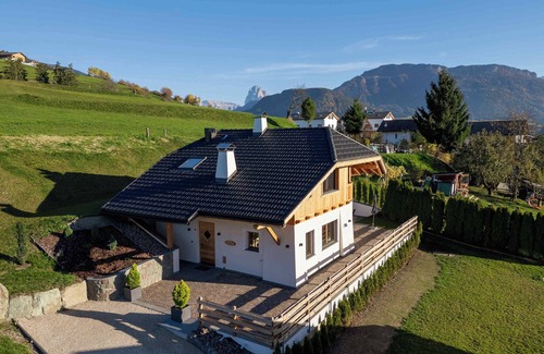 Lajen Ski Chalet | Chalet Roderer