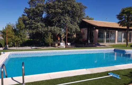 Province of Toledo House | Chalet San Bernardo