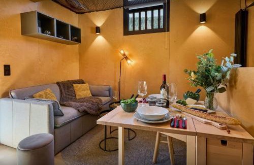 La Clusaz Ski Chalet | Chalet Sideflip - OVO Network