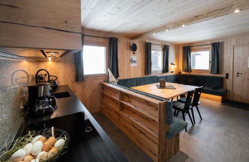 Compaccio Ski Chalet | Chalet 'Silvesterhütte' with Mountain View, Private Terrace and Wi-Fi