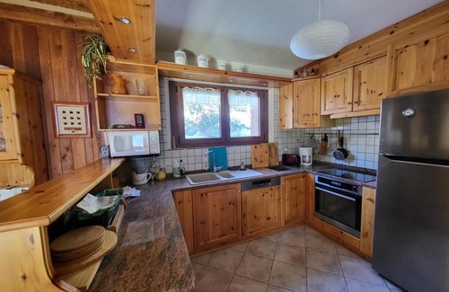 Montgenevre Ski Chalet | Chalet spacieux avec cheminée et salle de cinéma à Montgenèvre - FR-1-266-242