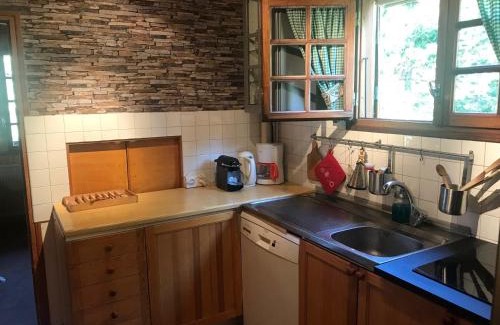Montgenevre Ski Chalet | Chalet spacieux et ensoleillé à Montgenèvre - 10 pers - 5 chambres - Quartier calme et résidentiel - FR-1-445-139