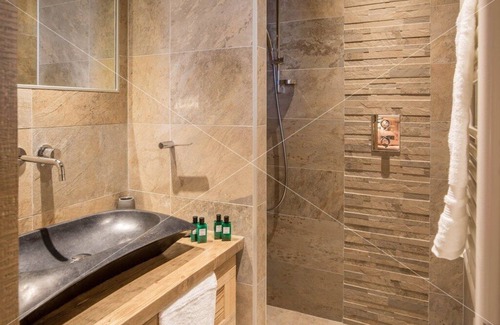 Meribel Centre Ski Chalet | Chalet Spark, Méribel Centre