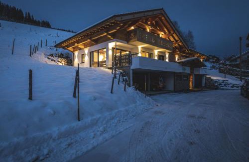 Jungholz Ski Chalet | Chalet Steinbock mit üppigem Genusskorb für Zwei