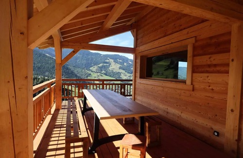 Beaufort Ski Chalet | Chalet - Stunning view, chalet nature, recent, 15 pers., ideal holiday, wifi. Ranked 3 ears GDF