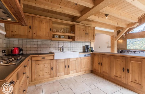 Morzine Ski Chalet | Chalet, stunning view, outdoor spa, sauna