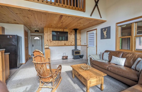 Woodstock Condo | Chalet-styled condo in the heart of the White Mountains; pool/hottub/golfing