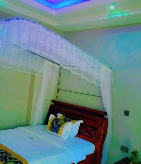Kampala Apartment | CHALET suits