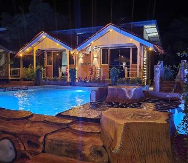Tioman Island House | Chalet Tamu Pool View