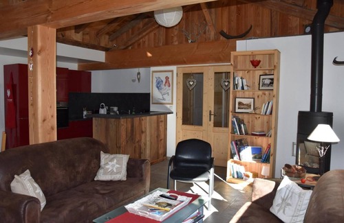 Pralognan-la-Vanoise Ski Chalet | Chalet, terrace, fireplace or stove, tv, 160m², Pralognan-la-Vanoise