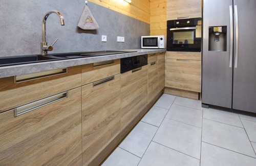 Luz-Saint-Sauveur Ski Chalet | Chalet Troumousse at the foot of the mythical Tourmalet