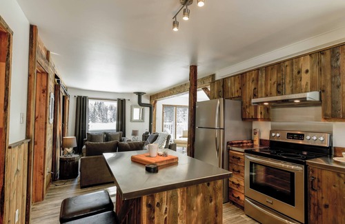 La Malbaie Cabin | Chalet Vanilee