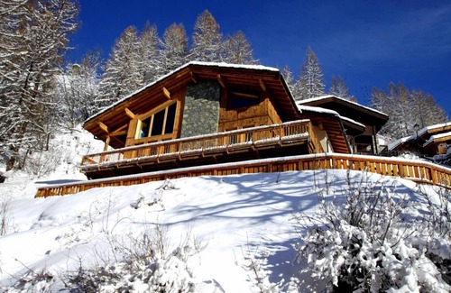 Les Brevieres Ski Chalet | Chalet, view ski slopes, fitness, sauna, terrace, balcony, fireplace or stove, tv, ski locker, 180m²