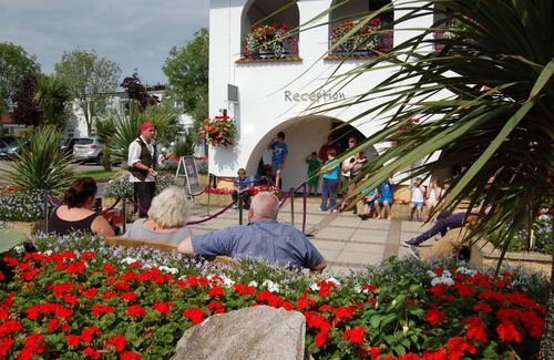 Dawlish Warren Villa | Chalet villa sleeps 6 Welcome family holiday park Dawlish Warren Beach Devon