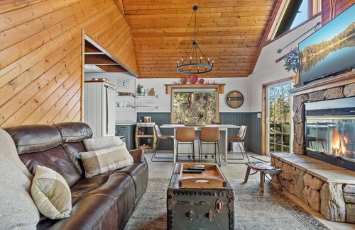 Green Valley Lake House | Chalet Vino | Snow Valley Mountain Resort