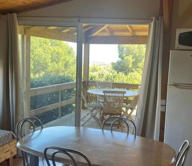Agde Ski Chalet | Chalet vue dégagée sur mer au loin