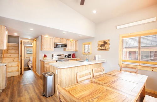 Breckenridge Ski Chalet | Chalet w 2nd Floor | Pool, Hot Tub