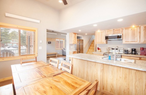 Breckenridge Ski Chalet | Chalet w 2nd Floor | Pool, Hot Tub