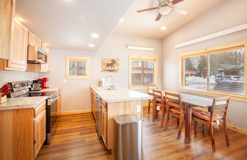 Breckenridge Ski Chalet | Chalet w 2nd Floor | Pool, Hot Tub