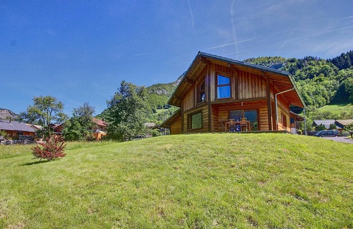 Le Biot Ski Chalet | CHALET WIFI - LE BIOT - 8 PEOPLE - CHALET MORAND