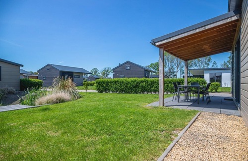 West-Graftdijk House | Chalet with 3 bedrooms and dishwasher