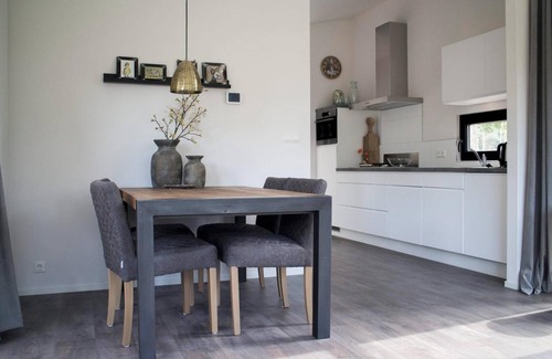 Otterlo House | Chalet with 3 bedrooms and 1 bathroom