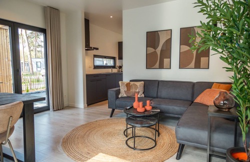 Zutendaal Ski Chalet | Chalet with air conditioning 16 km from Maastricht