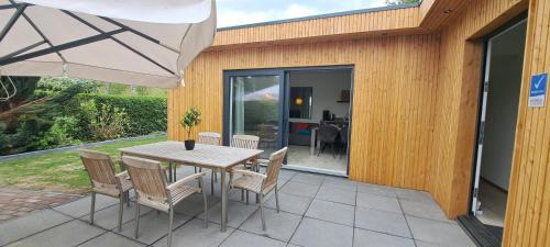 Heinkenszand Ski Chalet | Chalet Zeeland 6p omheinde tuin, hond welkom VP084