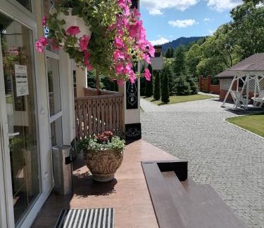 Slavske Ski Chalet | Chalet Zolota Pidkova