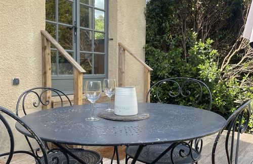 Belvezet Apartment | Chaleureux Studio à la Campagne à 12 km D'uzès