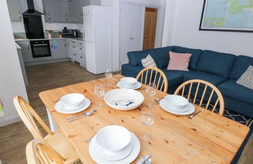 Trefin Cottage | CHALFONTS COTTAGE, pet friendly, character holiday cottage in Penparc