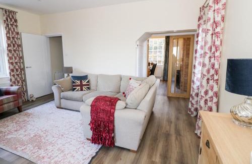 Malvern House | Chalk Cottage