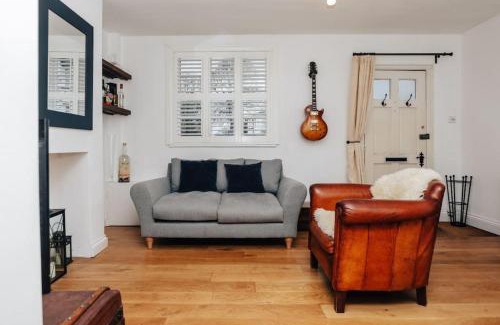 Henley-on-Thames House | Chalk house - Pet friendly