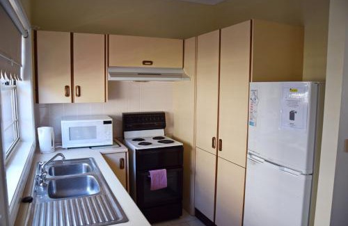 South West Rocks Apartment | Chalkers Unit - Bring your own linen
