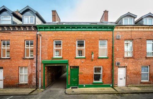 Londonderry House | Chamberlain House