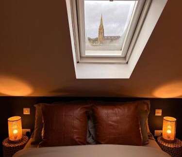 Londonderry Apartment | CHAMBERS RISE - City Centre Stays