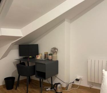 Saint-Mande Apartment | Chambre à Saint-Mandé entièrement refait à neuf