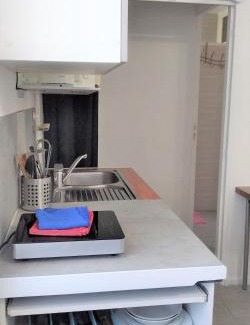 Bascule - Oratoire House | Chambre 1 PERSONNE et STUDIO 1 personne Avec Entrée Libre et Salle de Bain Privée
